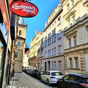 Apartmán Reznicka, Praha